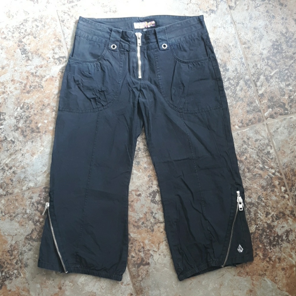 Volcom capris
